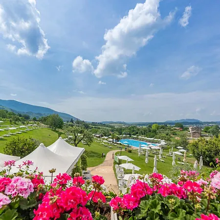 Cariola 4*